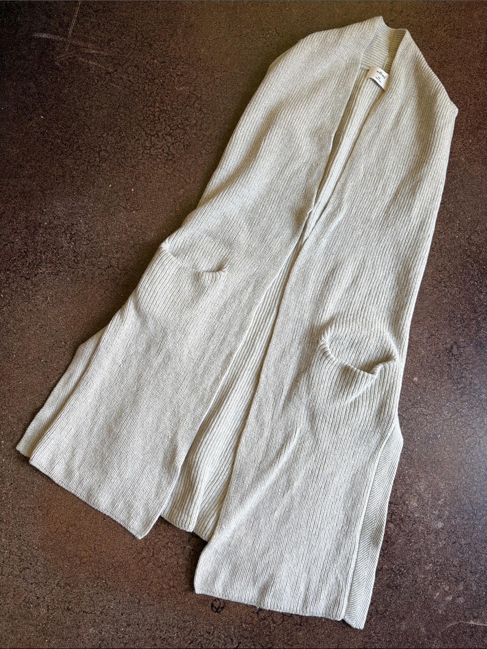 Wilfred 100% merino wool sleeveless knit long vest/duster
